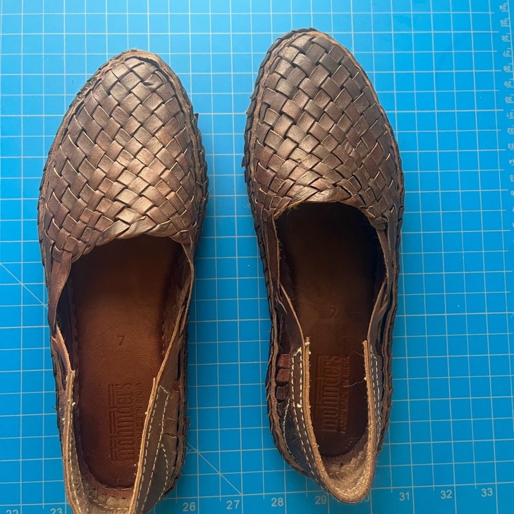 New Women’s mohinder woven flat, walnut